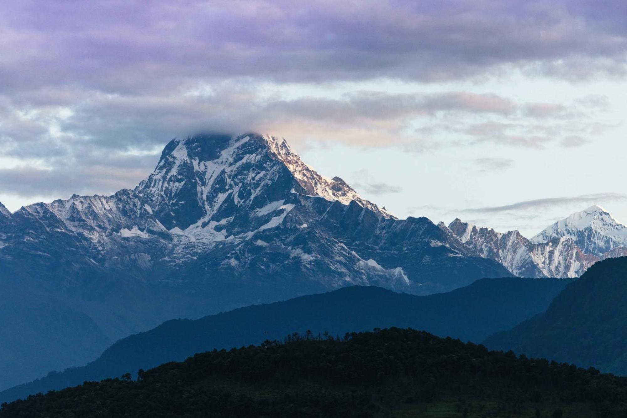 Tiger Mountain Pokhara Lodge Bagian luar foto