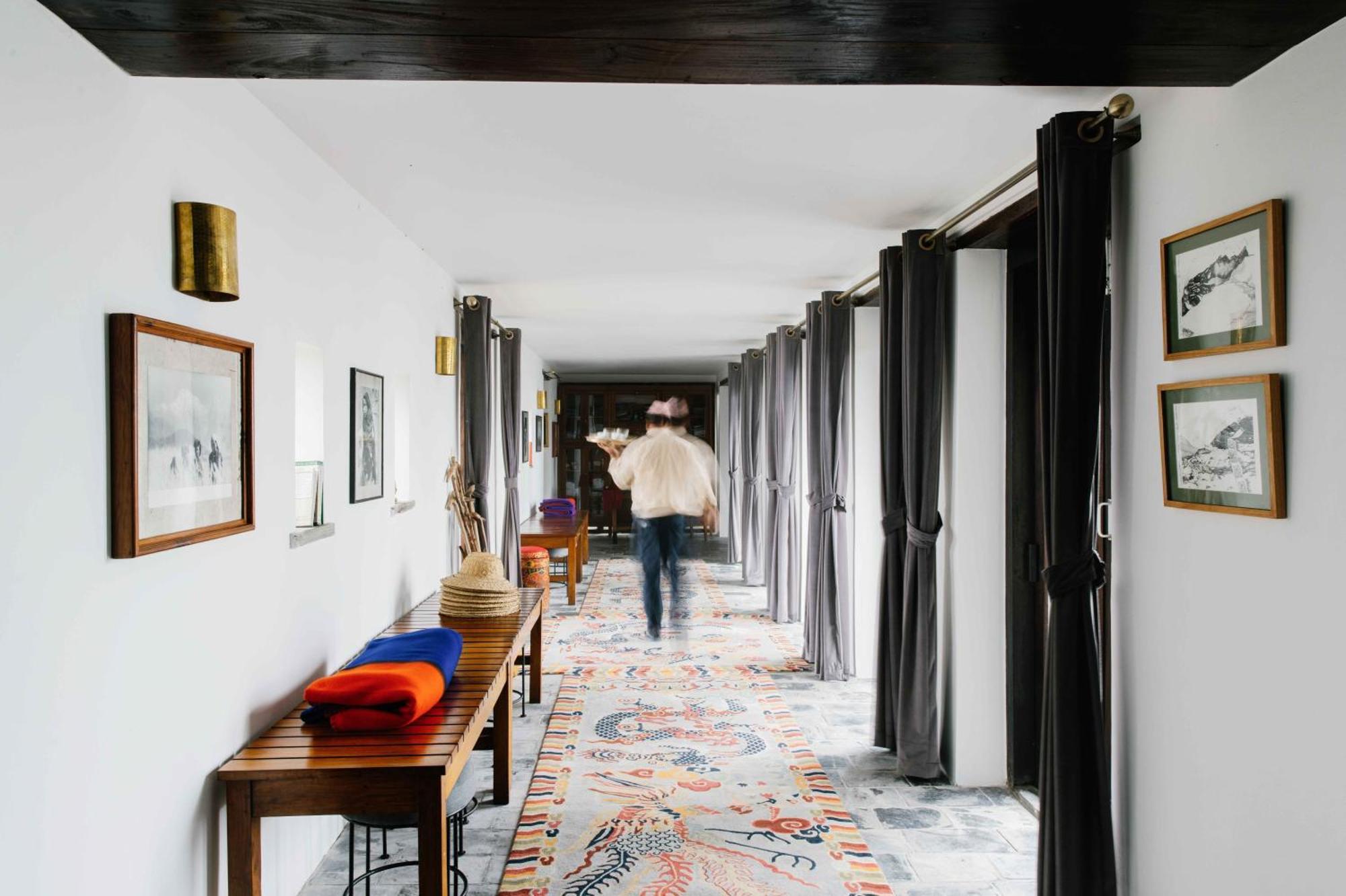 Tiger Mountain Pokhara Lodge Bagian luar foto