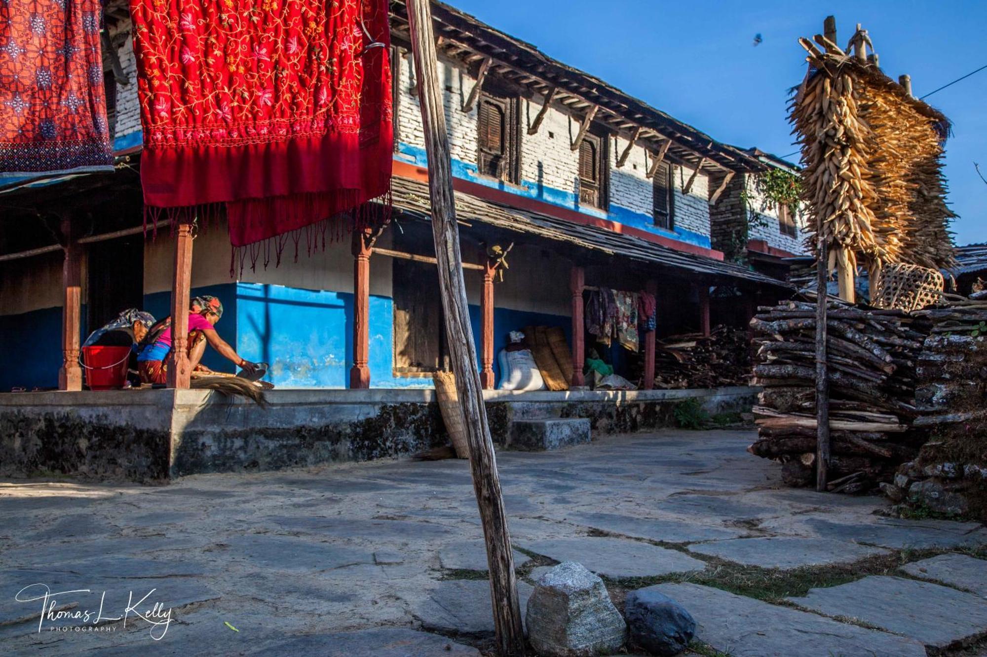 Tiger Mountain Pokhara Lodge Bagian luar foto